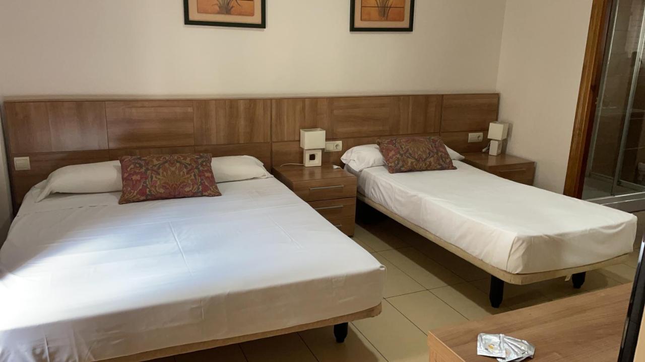 גרנדה Hostal Costa Azul מראה חיצוני תמונה