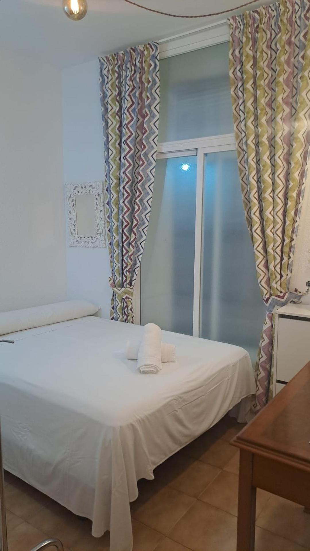 גרנדה Hostal Costa Azul מראה חיצוני תמונה