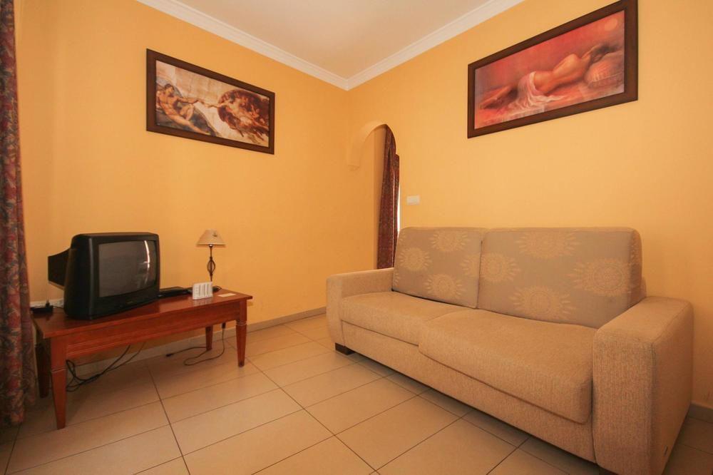 גרנדה Hostal Costa Azul מראה חיצוני תמונה