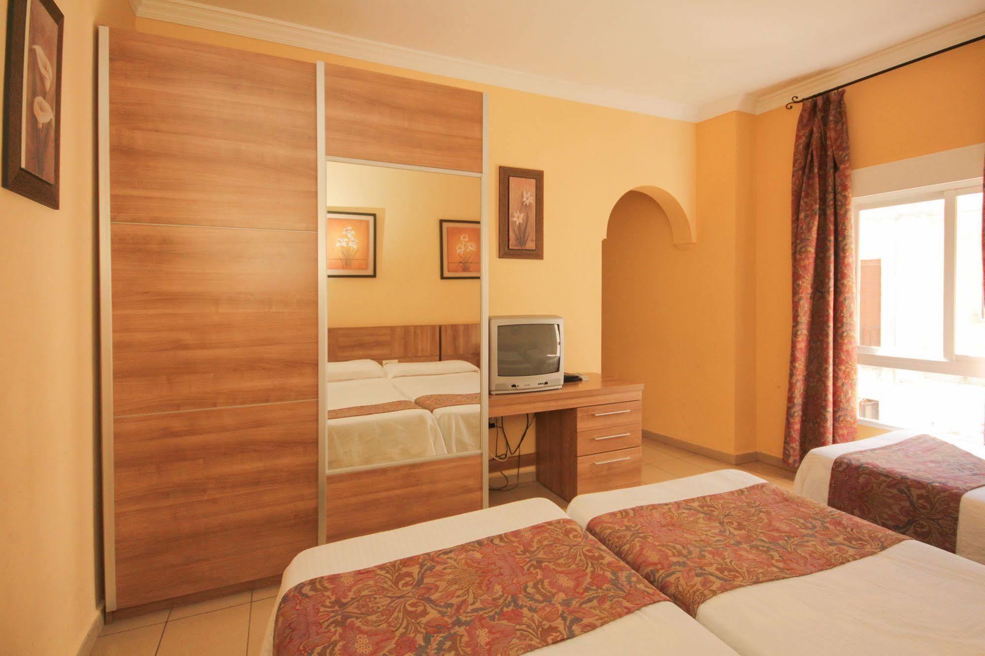 גרנדה Hostal Costa Azul מראה חיצוני תמונה