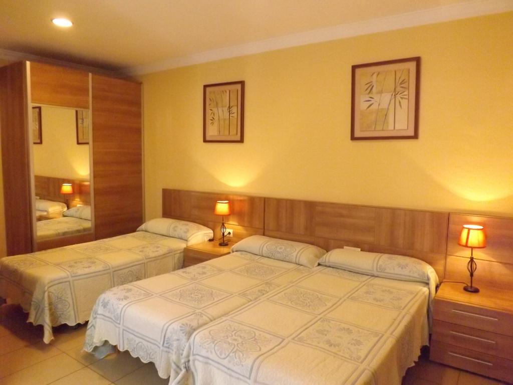 גרנדה Hostal Costa Azul חדר תמונה