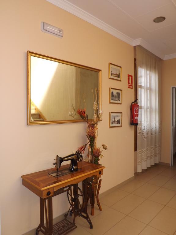 גרנדה Hostal Costa Azul מראה חיצוני תמונה
