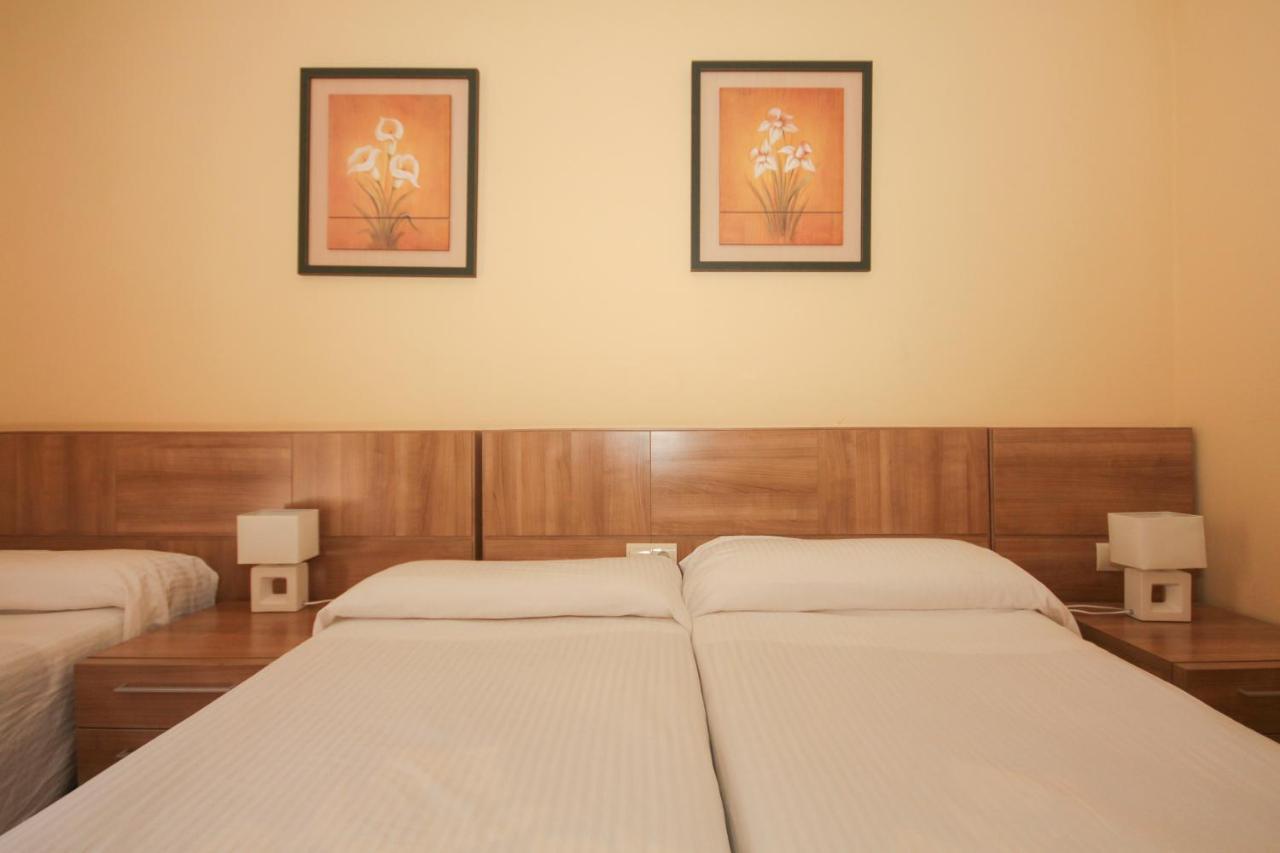 גרנדה Hostal Costa Azul מראה חיצוני תמונה
